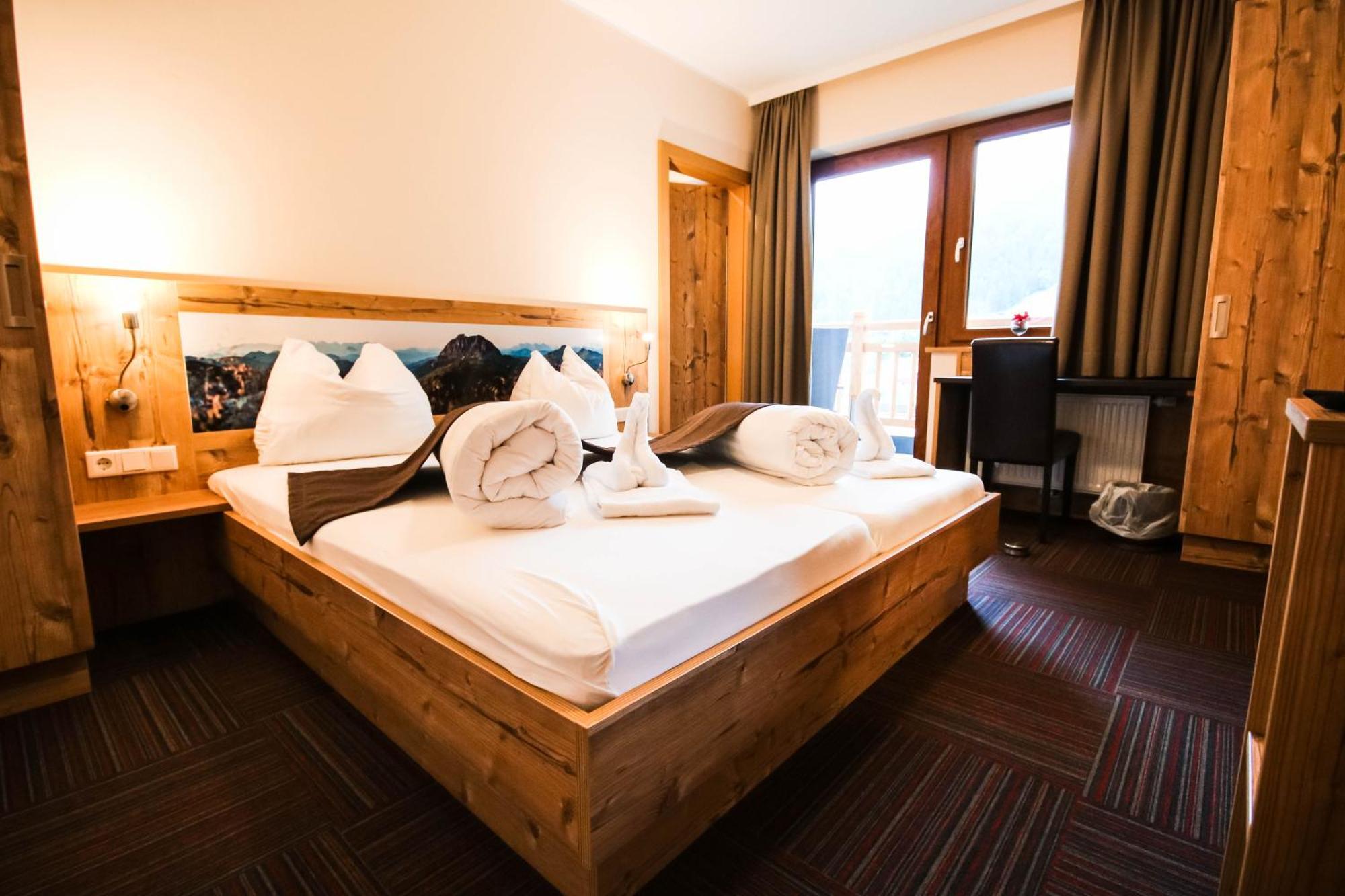 Hotel Der Wolkensteinbaer Bramberg am Wildkogel Buitenkant foto