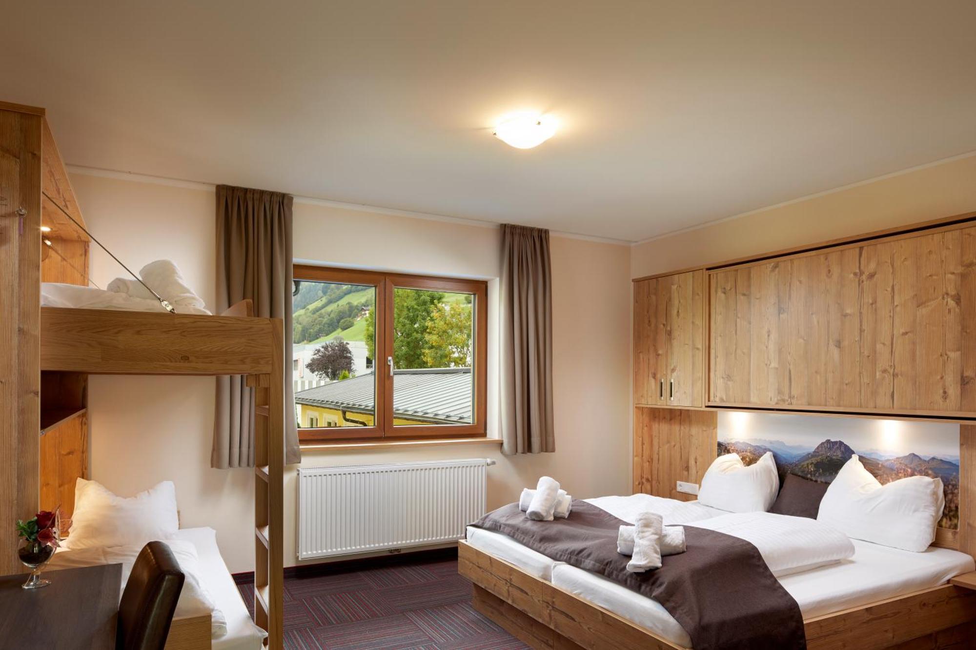 Hotel Der Wolkensteinbaer Bramberg am Wildkogel Buitenkant foto